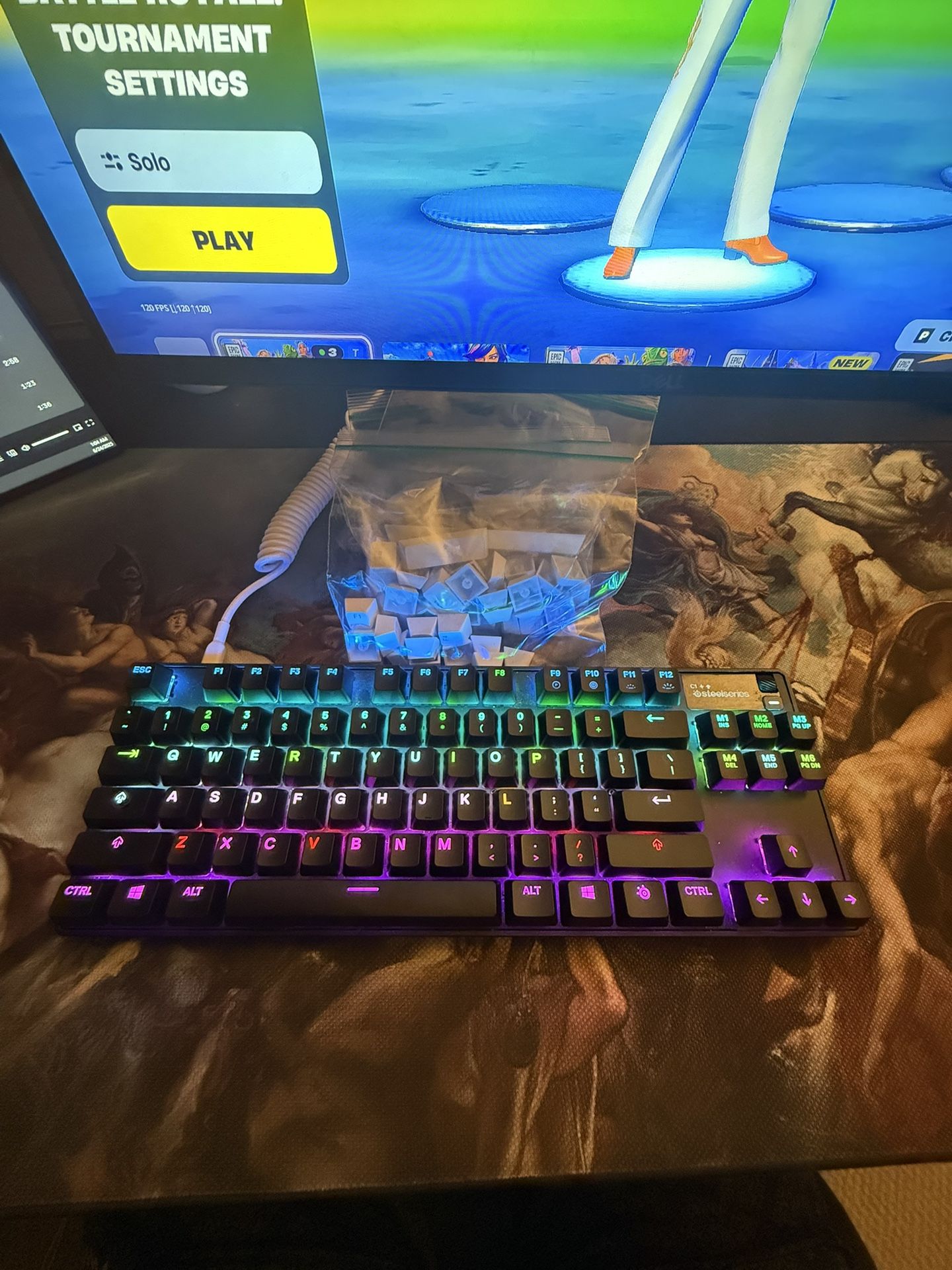 SteelSeries Apex Pro TKL (2023) w/ extra white keycaps