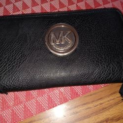 Michaarl Kors Wallet
