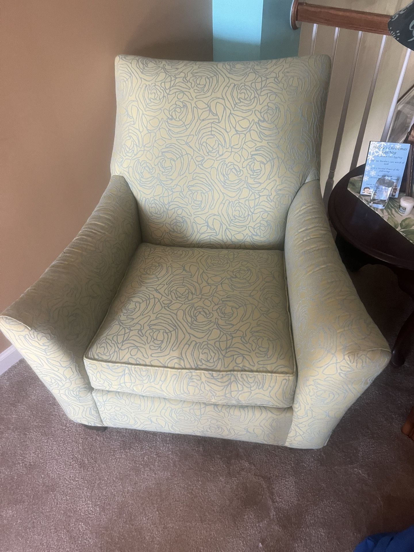 Accent Chair Broyhill