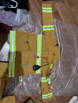 Adventure Factory Child's Visit > Fire Fighter Costume Size 7...