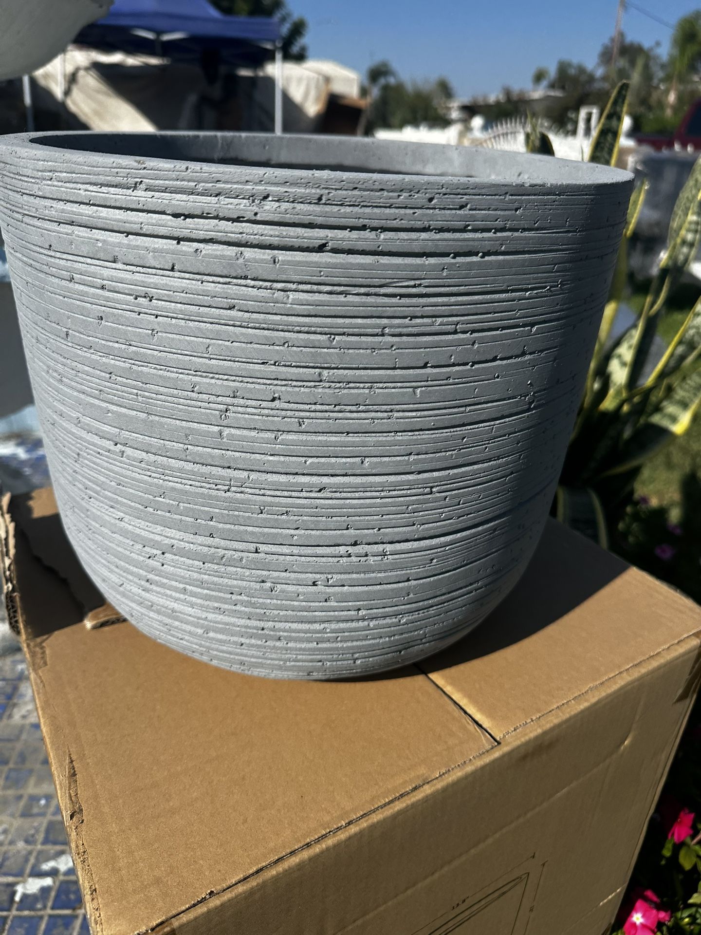 new patio ceramic pot in box