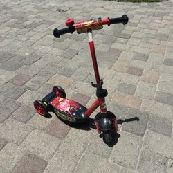 Lightning McQueen scooter 
