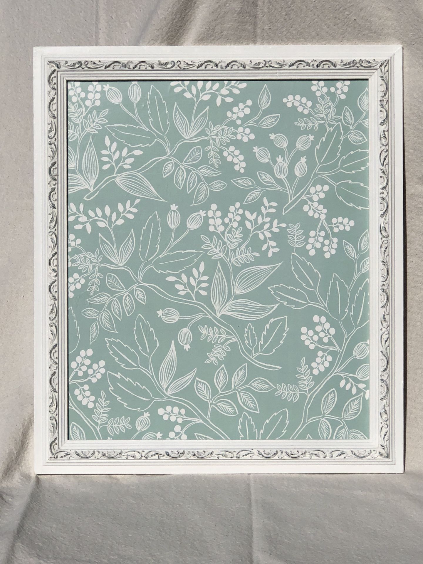 Printemps no. 2 Magnet Board, bulletin board, recycled/repurposed frame, home decor, home interior, chalk paint, shabby chic