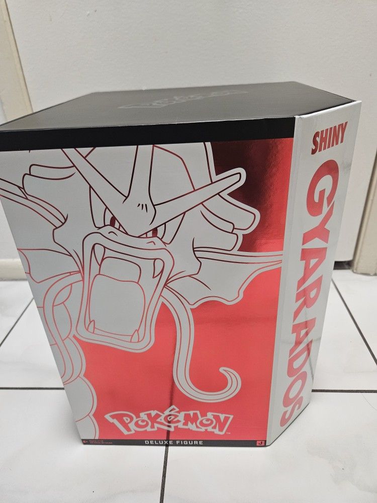 2025 Anaheim Pokémon Championship Exclusive Shiny Gyarados Deluxe Limited Figure