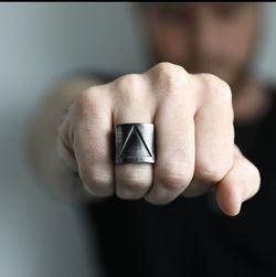Men’s Triangle Ring Size 10