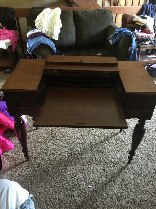 Grand Rapid Chair company