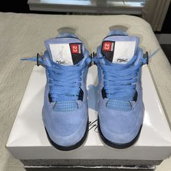 Jordan 4 University Blue  