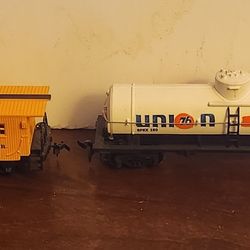HO Scale Train Cars