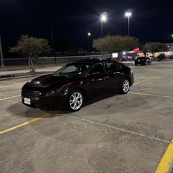 2014 Nissan Maxima 