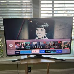 Samsung UHD 4k 40” TV