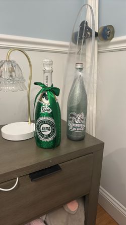 Farmingdale Champagne Bottle Decor