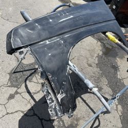 1992 Nissan Hard Body Driver/passenger Fenders