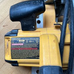 DeWalt Corded 7 1/4” Circular Saw