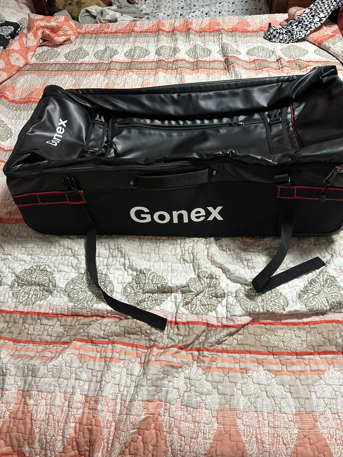 Gonex Duffl Bags With Wheels  
