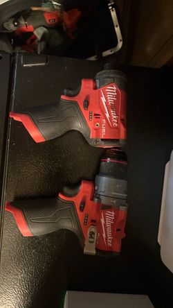 Milwaukee m12