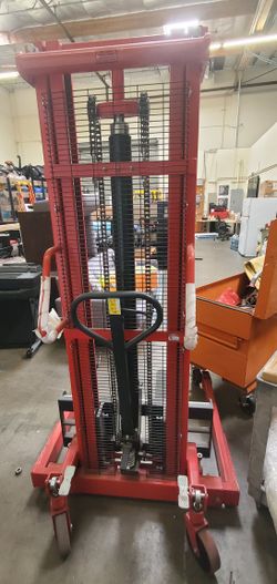 Hydraulic Pallet Jack New & Nice