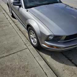 2008 Ford Mustang V6 - $6,000 OBO