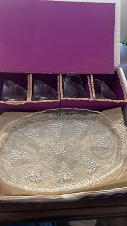 Vintage Anchor Hocking Snack Set 8 Piece Plates Cups Grapes Leaves Original Box
