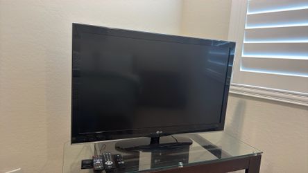 LG TV 42”