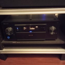 Pioneer Elite Multi Channel Receiver 
