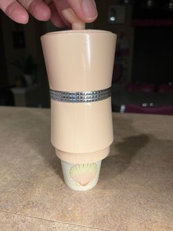Vintage American Can Co. Retro Pink Bathroom Dixie Cup Plastic Holder Dispenser