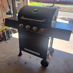 4 Burner BBQ Pit