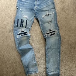 Amiri blue jeans sz 34