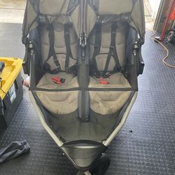Double BOB stroller 