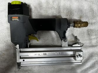 Pneumatic Brad Nailer