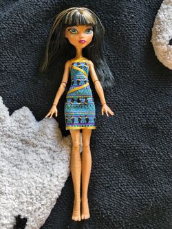Monster High Ghoul's Beast Pet Cleo de Nile Doll