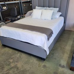 Brand New Queen Size Platform Bed 