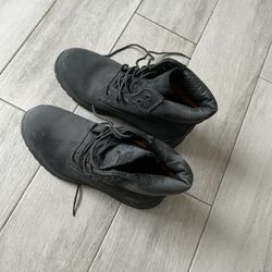 Woman’s Timberlands Boots 