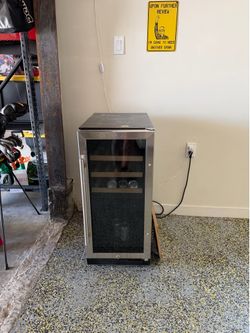 Mini fridge