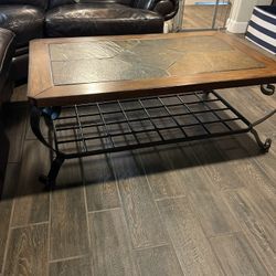 Large Living Room Table, Two Side Tables, And Two Lamps 