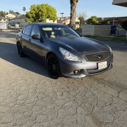 2012 infiniti G37