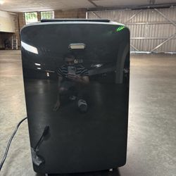 Ac  Unit For Window Works Great 