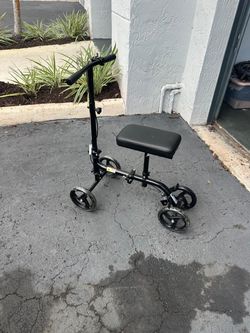 Knee scooter