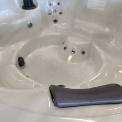 Clarity Series Precision 7 HotTub