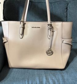 Michael Kors Charlotte Signature Leather Large Top Zip Tote Handbag Bag (Pearl Grey)