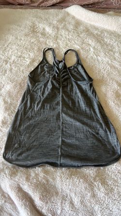 Lululemon tank top size small