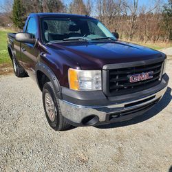 2009 GMC Sierra 1500 Long Bed Regular Cab Truck