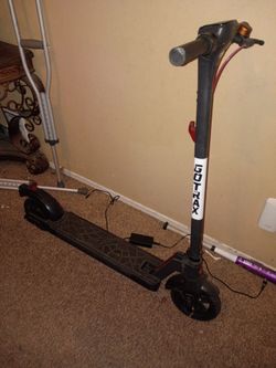 Gotrax Apex XL Electric scooter retailed 300.00
