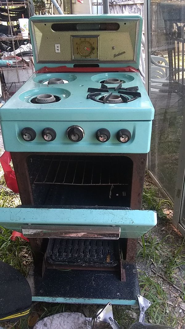 Deluxe gas stove small for camper for Sale in Spring Hill, FL - OfferUp