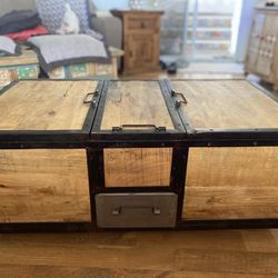 Coffee Table/with Storage/has Rollers For Ease In Moving