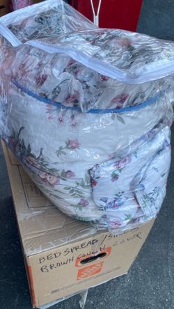 Queen Size BEDDING Bundle