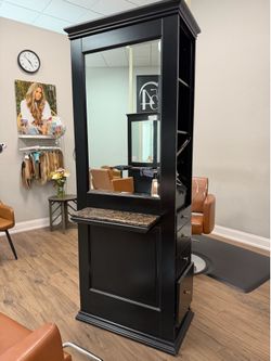 Minerva double sided styling or barber stations