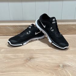 Women’s Nike Flex Supreme TR4 Size 10