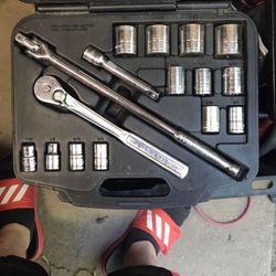 Pro Grade 1/2 In Dr Socket Set 