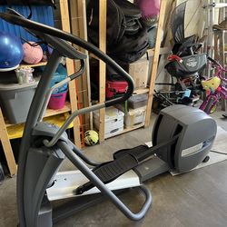 Precor EFX 5.21i Elliptical