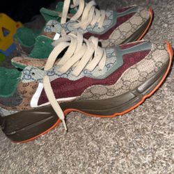 Gucci Shoes 10.5